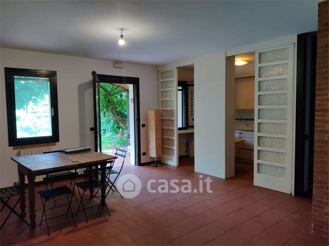 Appartamento in residenziale in Via Rive
