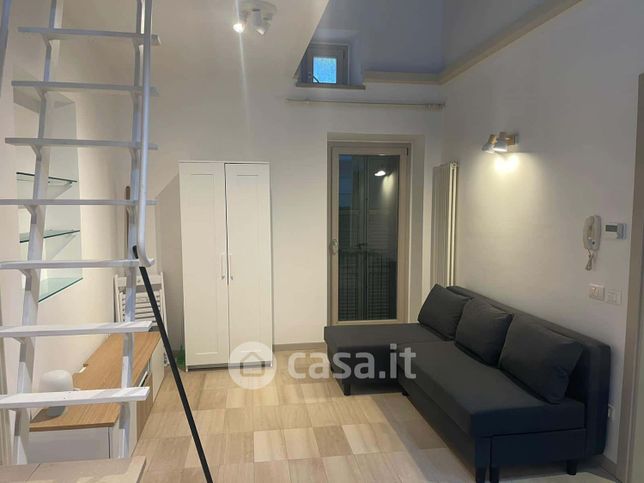 Appartamento in residenziale in Via Rincrocca