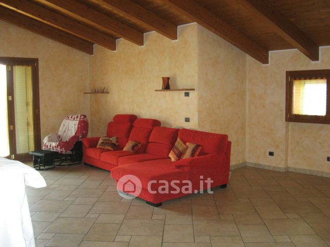 Appartamento in residenziale in Via Filippo Turati 11