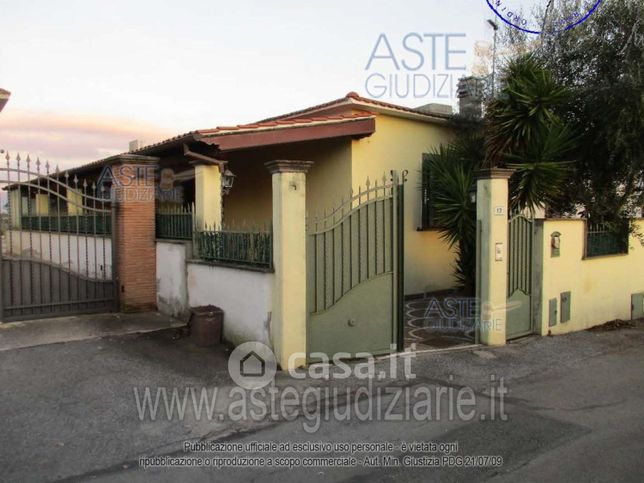 Appartamento in residenziale in Via Grotte della Cicerchia 17