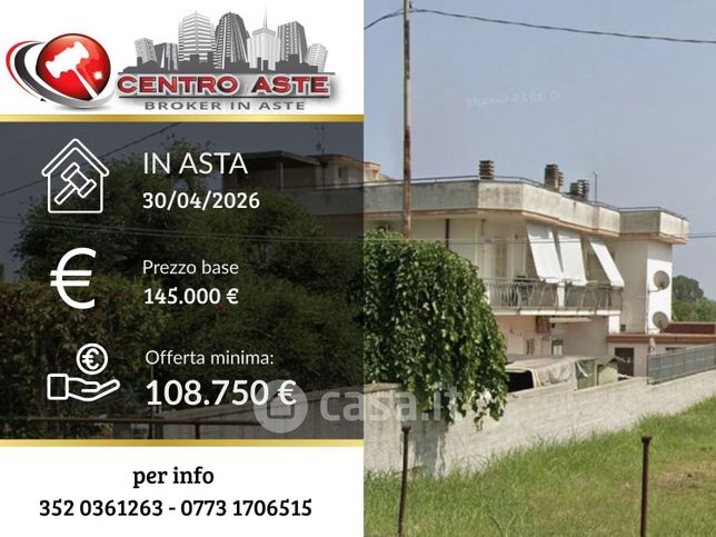 Appartamento in residenziale in Via Santa Croce