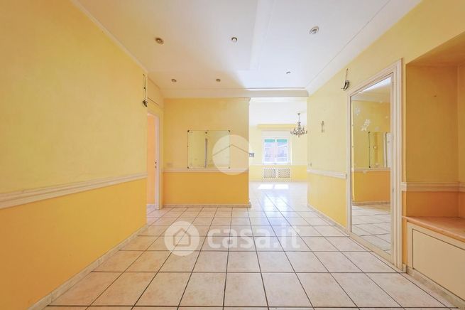 Appartamento in residenziale in Via Fratelli Bandiera