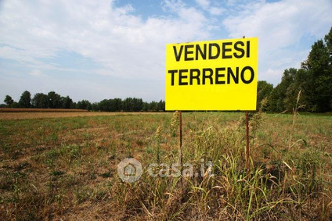 Terreno edificabile in residenziale in Strada Cornadella