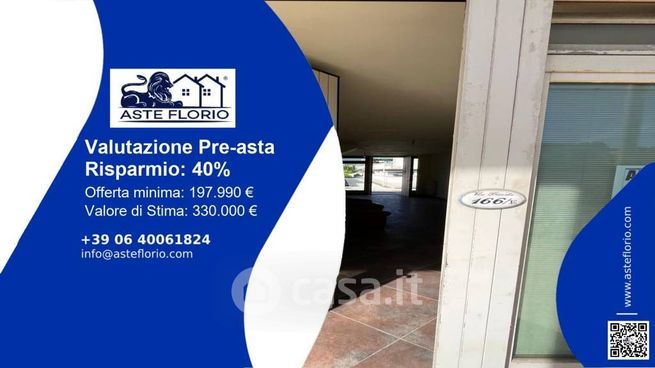 Ufficio in commerciale in Via Trieste 166 E