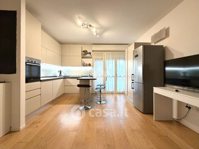 Appartamento in residenziale in Via la Riva 9