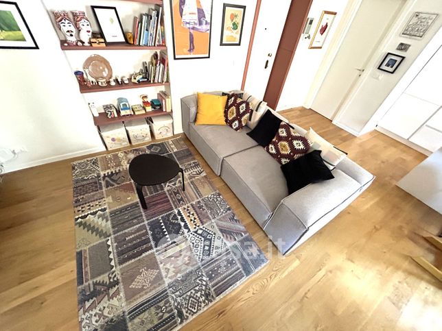 Appartamento in residenziale in Via Nino Oxilia 1