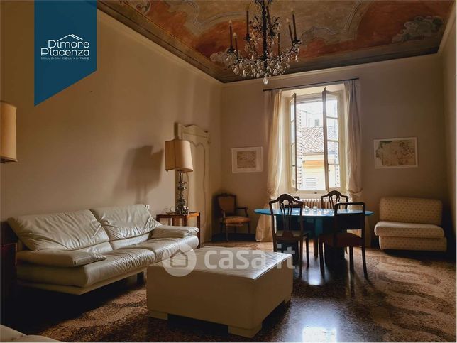 Appartamento in residenziale in Via Santa Franca