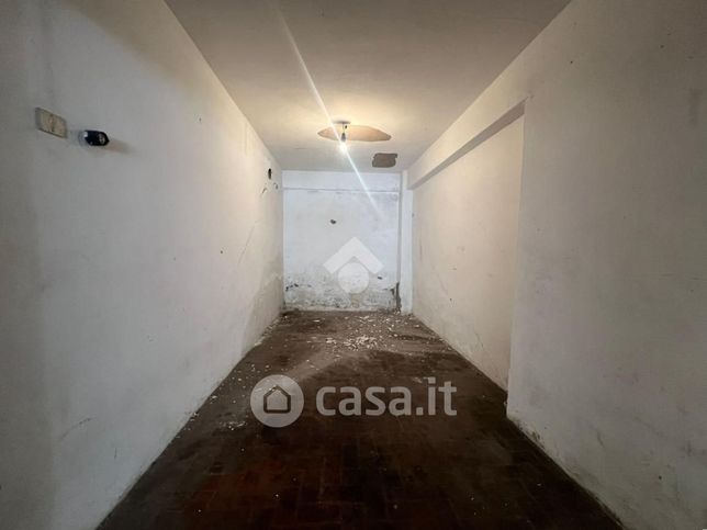 Box/posto auto in residenziale in Via Carnia 135