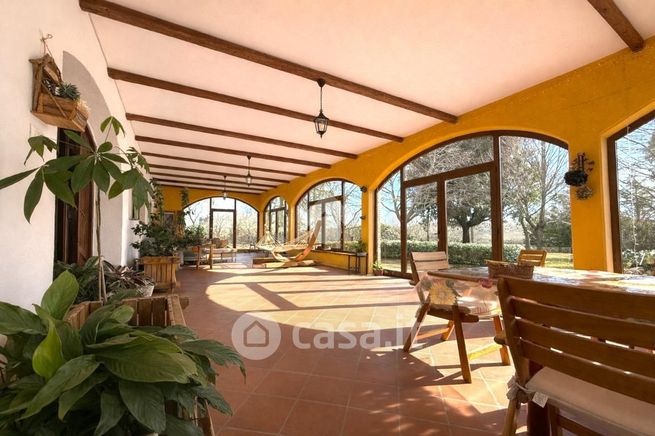 Casa bi/trifamiliare in residenziale in Strada Provinciale 43