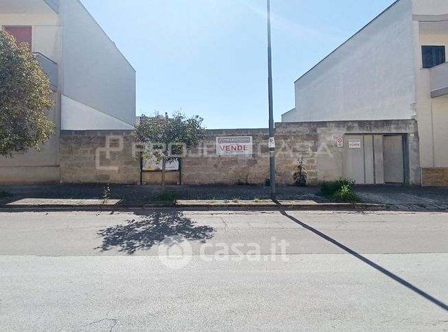 Terreno edificabile in residenziale in Via Supersano