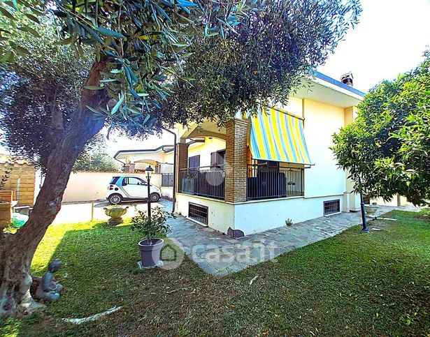 Appartamento in residenziale in Via Sassari 7