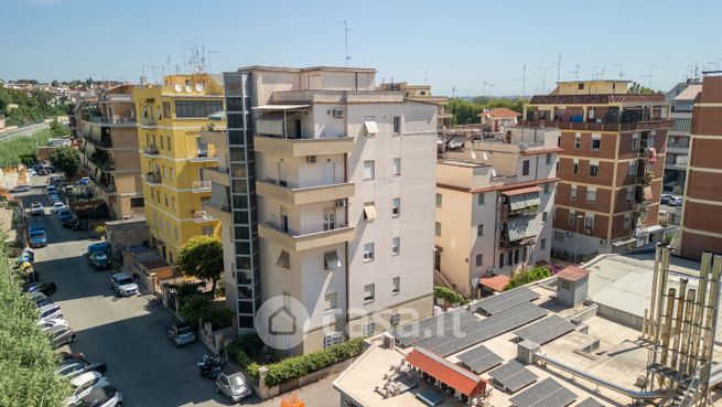 Appartamento in residenziale in Via Augusto Armellini 61