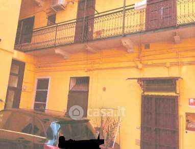 Appartamento in residenziale in Via Vincenzo Russo 12