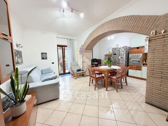 Appartamento in residenziale in Via Doria Pamphili 83