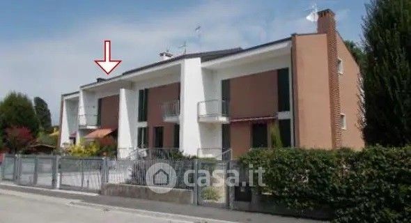 Appartamento in residenziale in Via Chiesetta 2 B