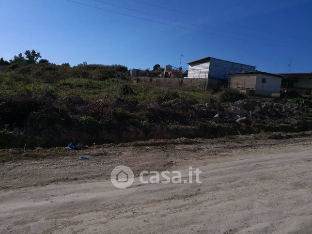 Terreno agricolo in commerciale in