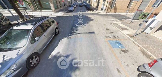 Box/posto auto in residenziale in Corso G. Garibaldi 22 A