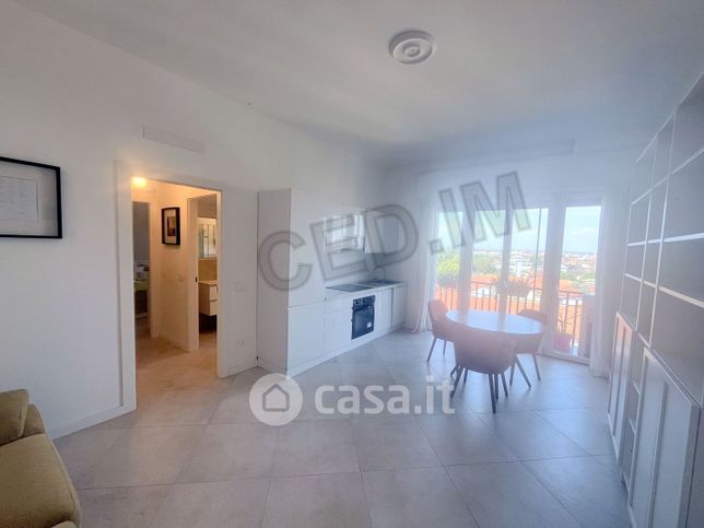 Attico/mansarda in residenziale in Via Martiri della Libertà 4