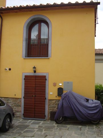 Casa indipendente in residenziale in Via Fratelli Masini