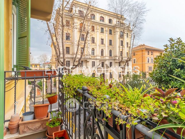 Appartamento in residenziale in Via Dandolo