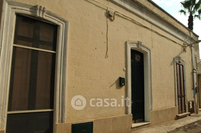 Casa indipendente in residenziale in Via Nicola Donadio 3