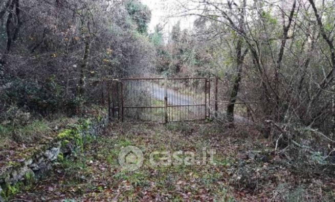 Terreno edificabile in residenziale in Strada Provinciale 33a