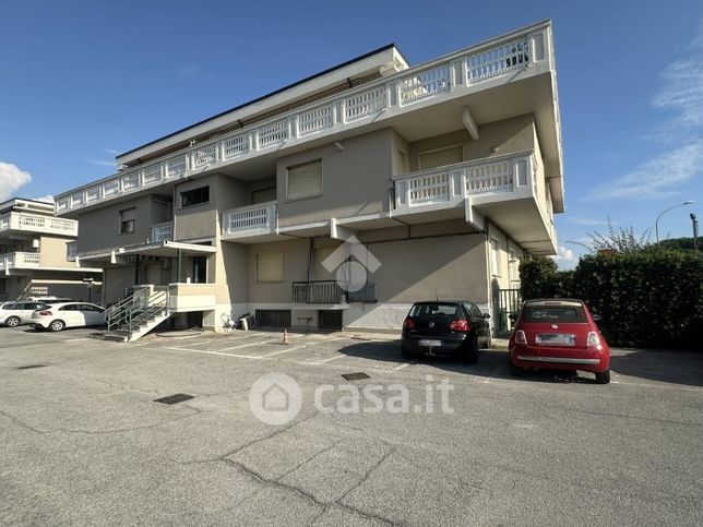 Appartamento in residenziale in Viale Domenico Zaccagna 52 /D