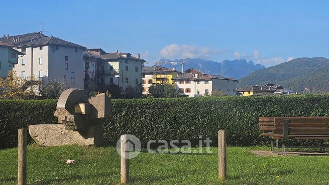 Casa indipendente in residenziale in Via Prati 2