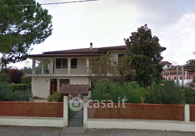 Appartamento in residenziale in Via del Lavoro