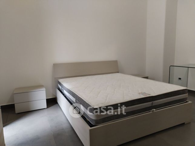 Casa indipendente in residenziale in Viale Jonio 50