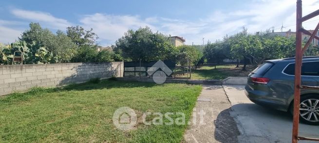 Terreno agricolo in commerciale in Viale Tagliamento