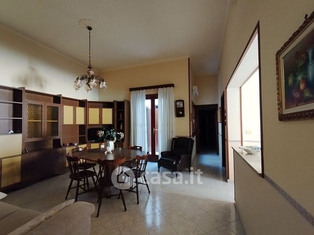 Casa indipendente in residenziale in Via Fratelli Romeo