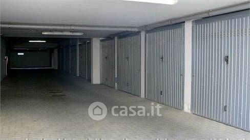 Box/posto auto in residenziale in Via dei Giustinelli