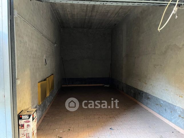 Box/posto auto in residenziale in Via San Carlo Borromeo