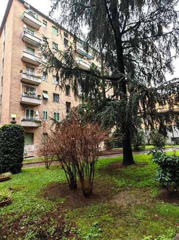 Appartamento in residenziale in Via Lario 13