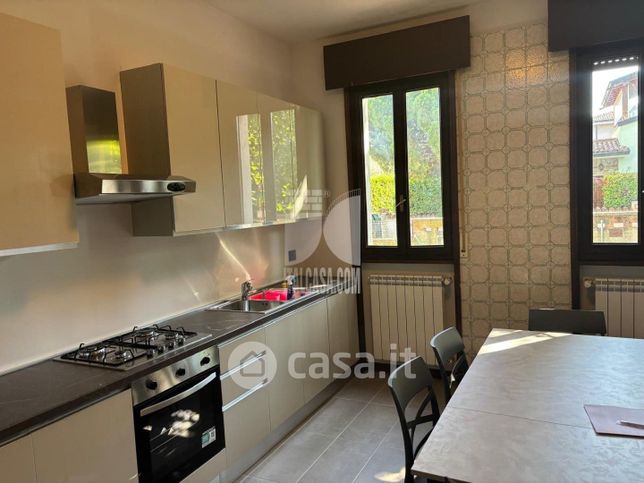Appartamento in residenziale in Via Andrea Mantegna
