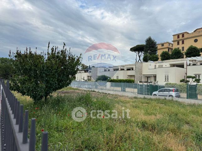 Terreno agricolo in commerciale in Via delle Ciliegie 104