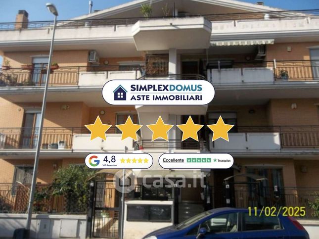 Appartamento in residenziale in Via Giovanni Petruzzi