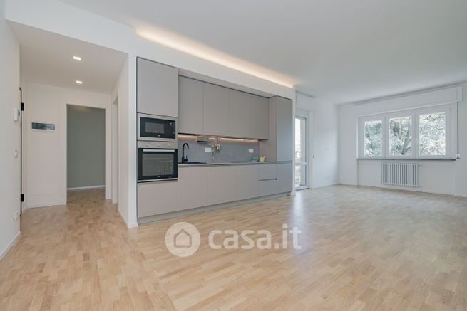 Appartamento in residenziale in Via Martiri della Libertà 25