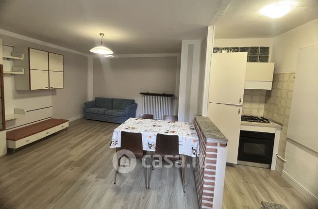 Appartamento in residenziale in Vicolo Baldassarre Bernezzo