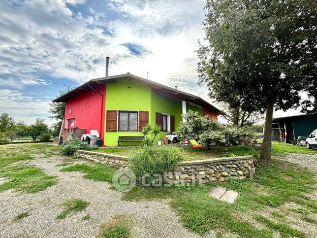 Villa in residenziale in 