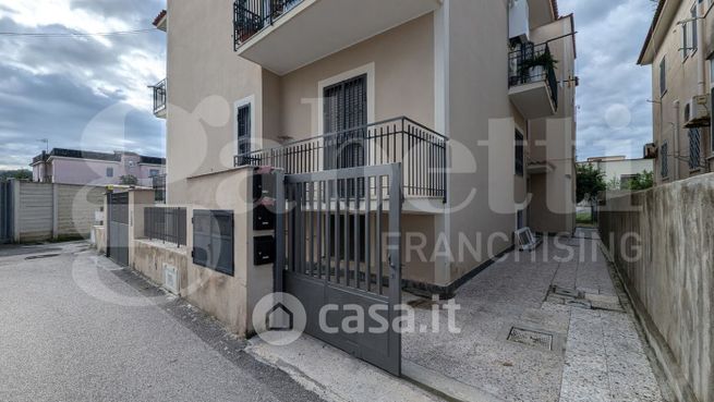 Appartamento in residenziale in Via Torregaveta