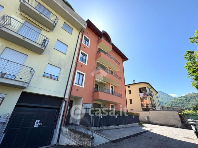 Appartamento in residenziale in Via Llanberis 4