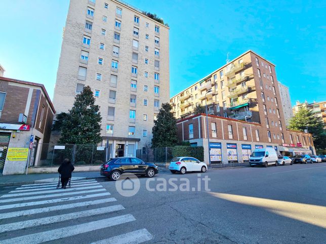 Appartamento in residenziale in Via Val Maira 11