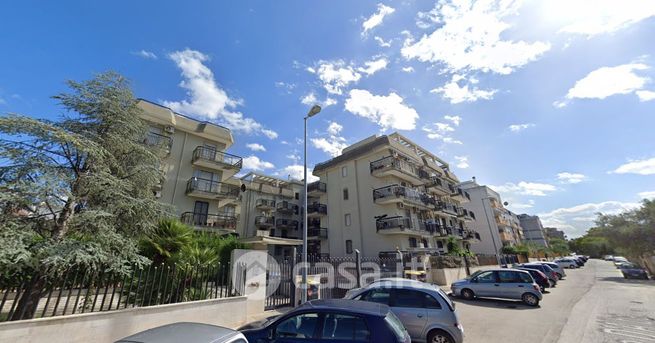 Appartamento in residenziale in Via Monte D'Alba 5
