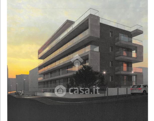 Box/posto auto in residenziale in Via Villagrande 1