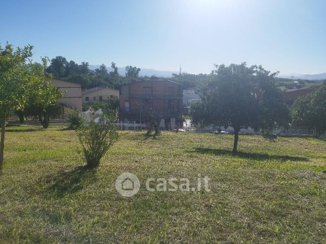 Terreno edificabile in residenziale in Via Castel Castagna 31