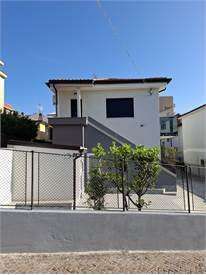 Appartamento in residenziale in Via Marco Praga 17