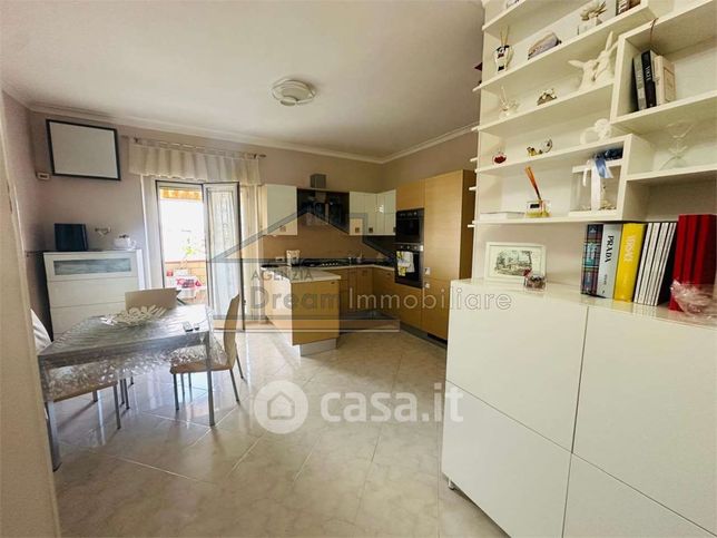 Appartamento in residenziale in Via signorelli