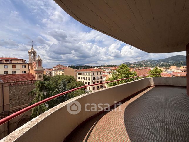 Ufficio in commerciale in Viale dei Mille